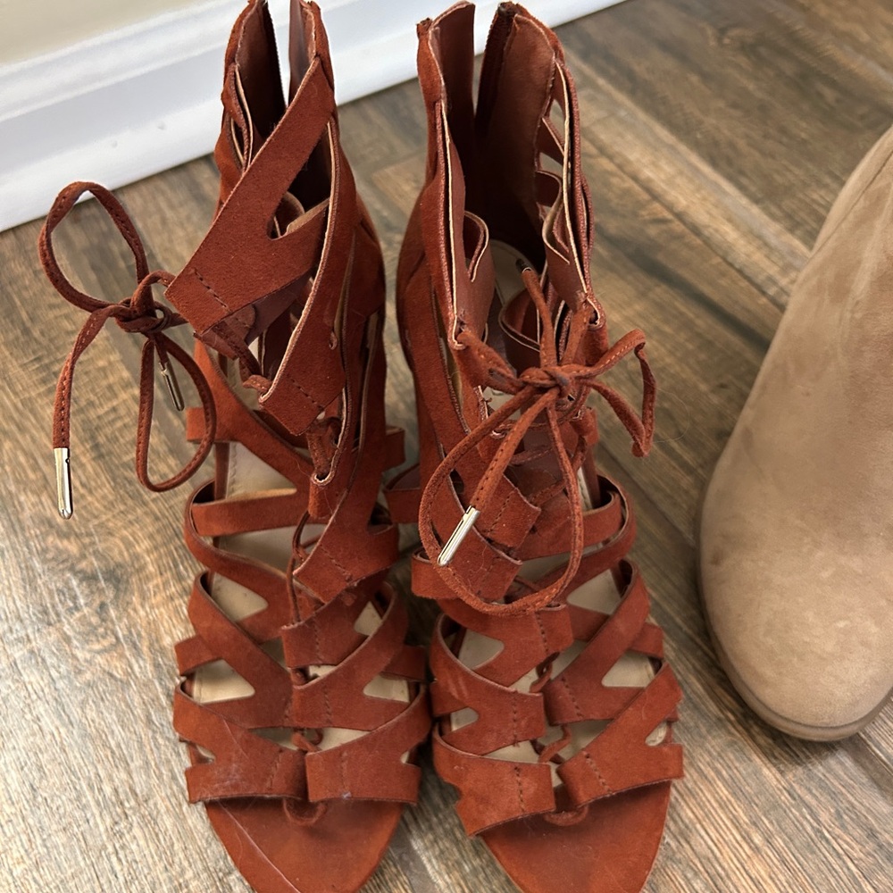 Chic Rust Strappy Heeled Sandals